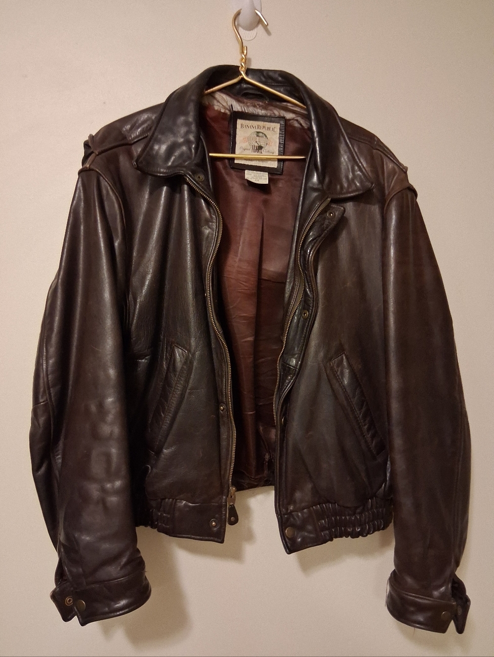 Vintage Banana Republic Adventure Outfitters 44 Classic Brown Leather Bomber